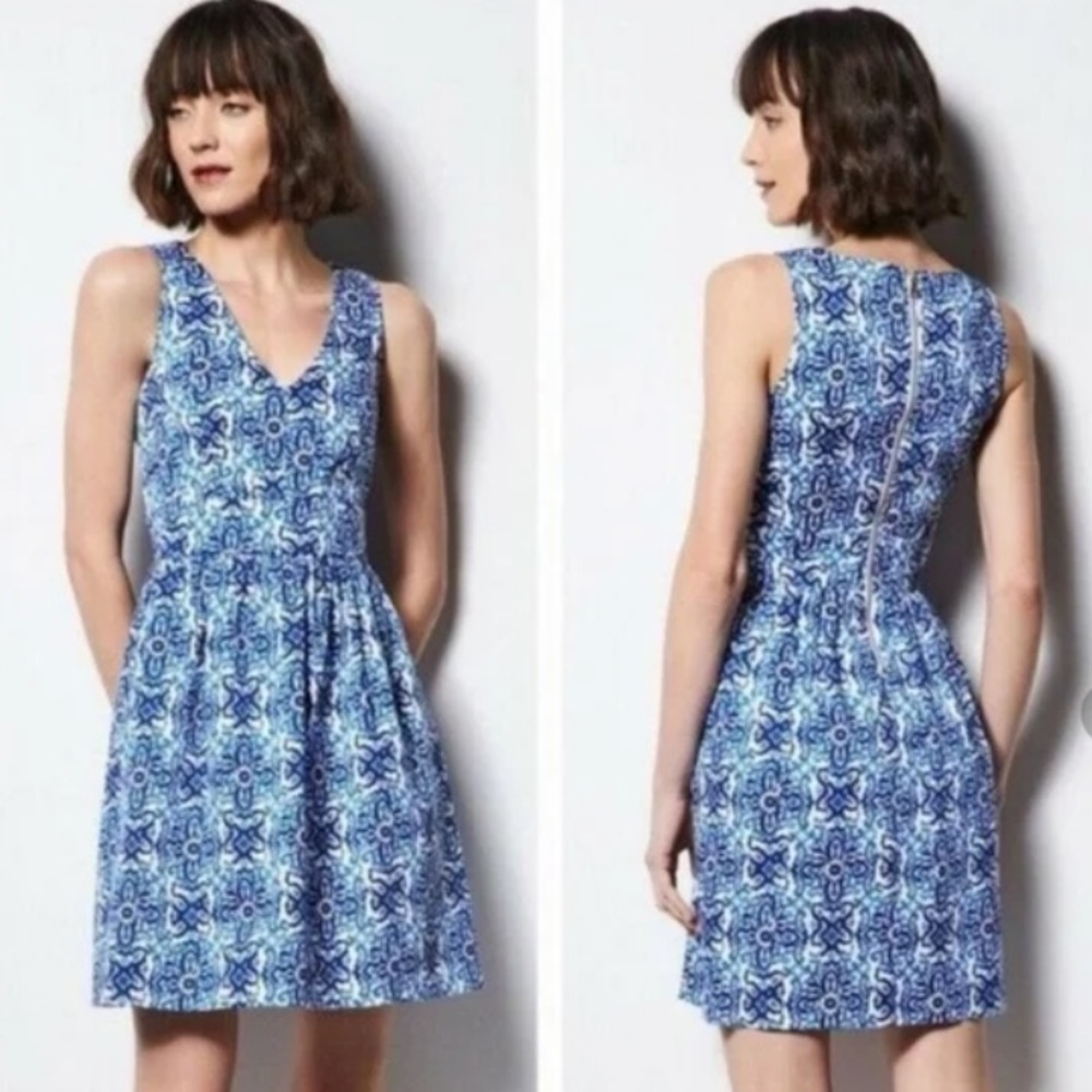 Milly Summer Dress Blue Paisley V Neck With Pockets Size 8